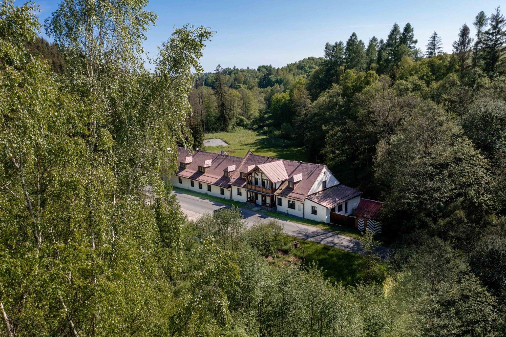 Pension Anja Andelska Hora  Buitenkant foto
